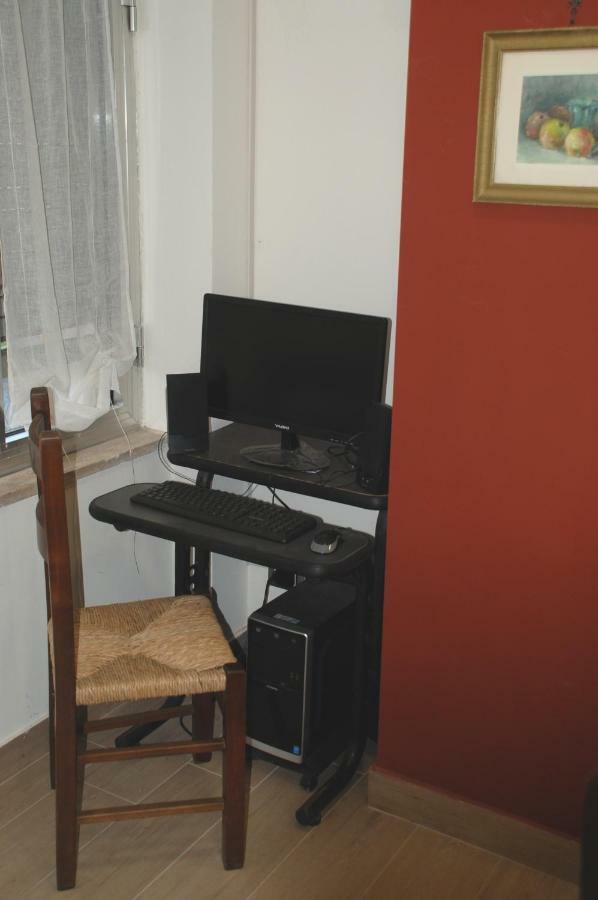 Binario 2 Otel San Giorgio a Cremano Dış mekan fotoğraf