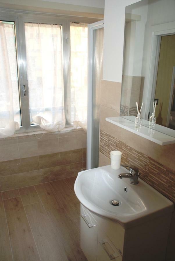 Binario 2 Otel San Giorgio a Cremano Dış mekan fotoğraf
